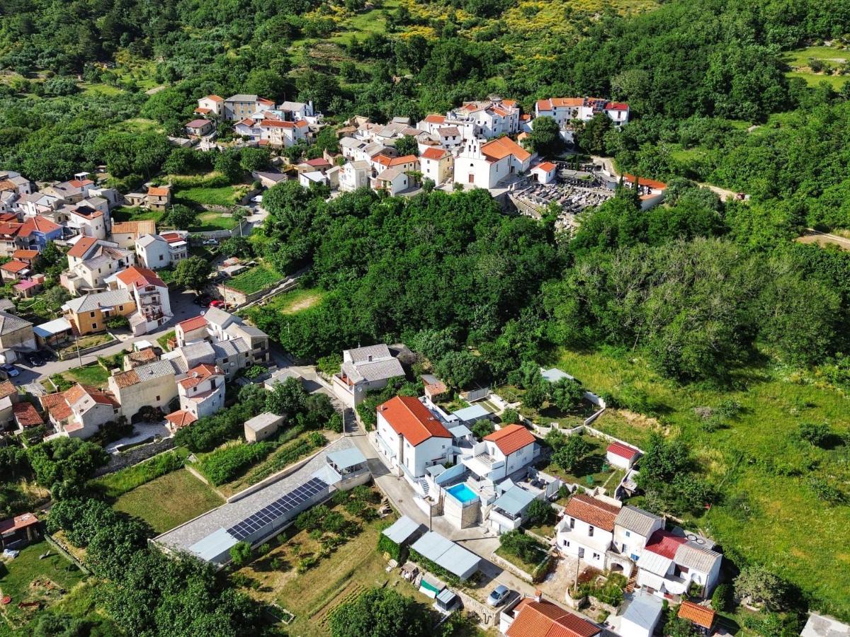 Villa Carmen Draga Bascanska Екстер'єр фото