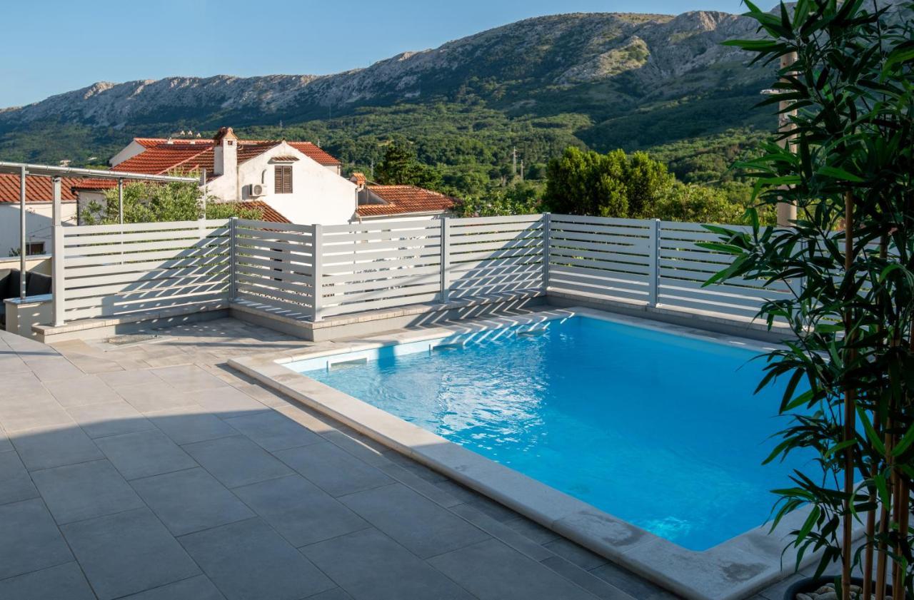 Villa Carmen Draga Bascanska Екстер'єр фото
